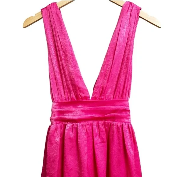 NWT Lulus Peak Party Vibe Satin Tiered Tie Midi Dress Hot Pink - Picture 6 of 8